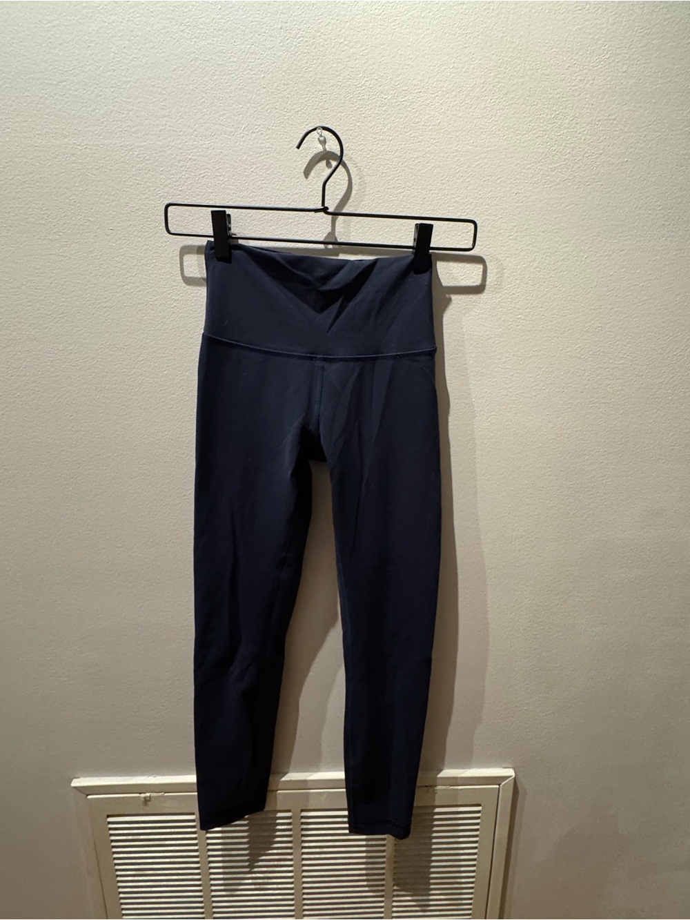 lululemon Navy 7/8 wunder under Leggings